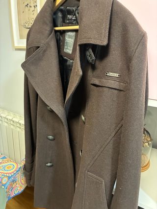 Abrigo Pull&Bear Talla XL Marrón