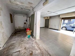Local comercial en venta en Montcada Centre - La Ribera en Montcada i Reixac