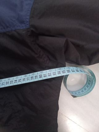 Chaqueta Columbia Negra y Azul