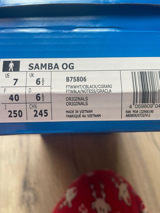 Adidas Samba verdes y beige