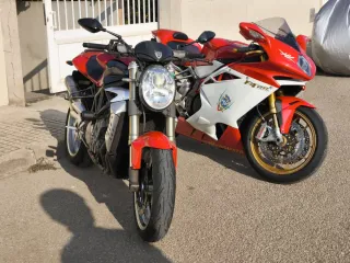 MV Agusta Brutale F4 750 Roja 2004