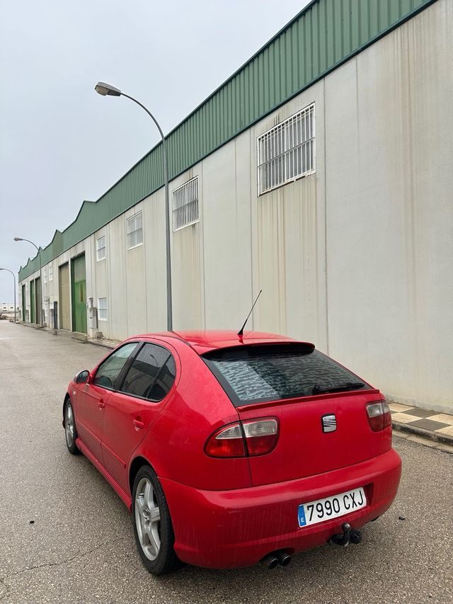 SEAT Leon 2004