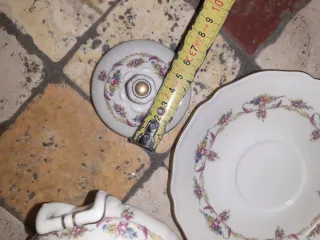 Zuccheriera vintage con decori floreali