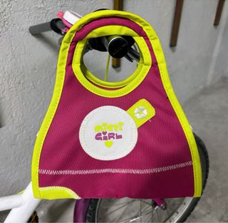 Bicicleta niña Decathlon Btwin 5 marchas más bolso