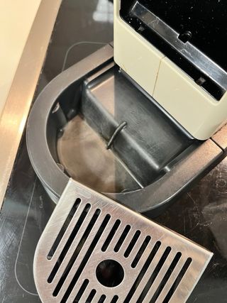 Cafetera Nespresso DeLonghi