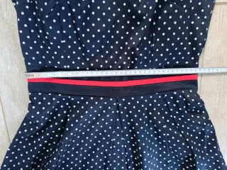 Precioso:Vestido azul con lunares blancos