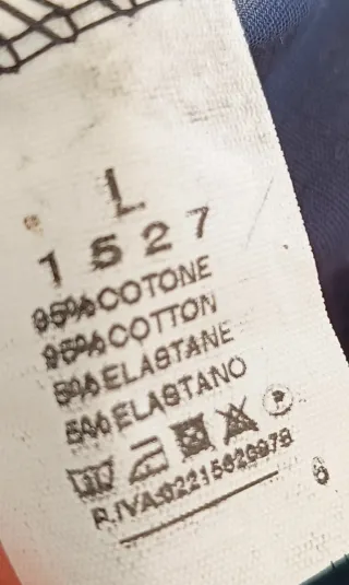 Precioso:Vestido azul con lunares blancos