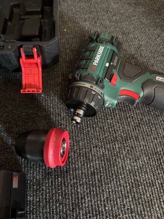 Atornillador Parkside 12V con Batería y Cargador