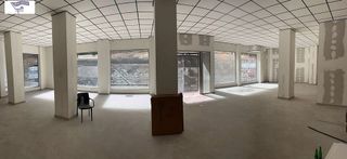 Local comercial en alquiler en Santa Cruz - Industria - Polígono Campollano en Albacete