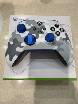 Mando Xbox Design Lab Camuflaje Azul