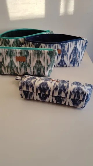 Estuche escolar o neceser estampado