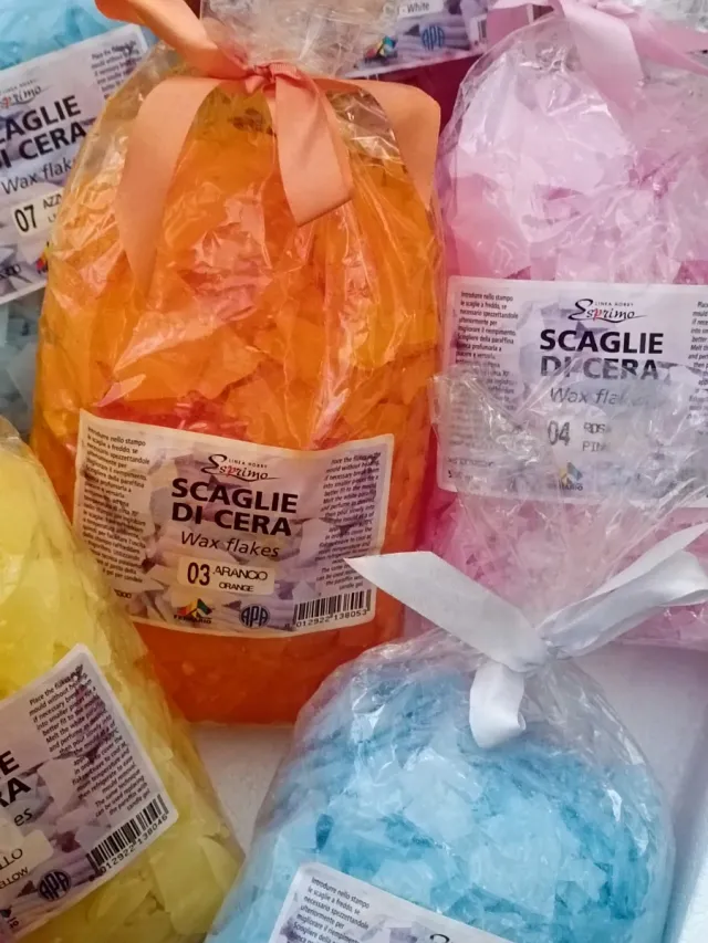 Set 24 confezioni cera candele + 2 stampi