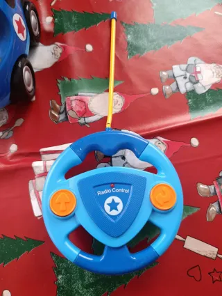 Coche teledirigido policía con mando