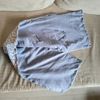 Saco de dormir con ranuras para silla