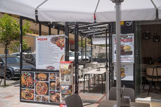 Restaurante en venta en Zona Puerto Deportivo en Fuengirola