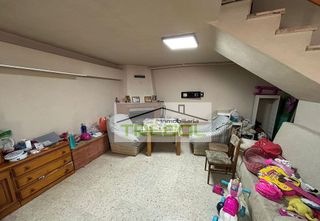 Casa adosada en venta en Martos