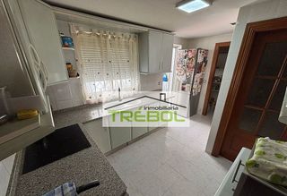Casa adosada en venta en Martos
