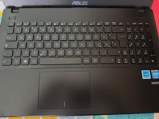 Notebook Asus Celeron 4GB RAM 298GB