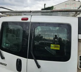 Baca Renault Trafic / Opel Vivaro