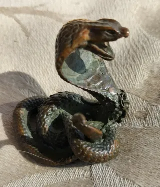 Figura Cobra Bronce Vintage Pequeña