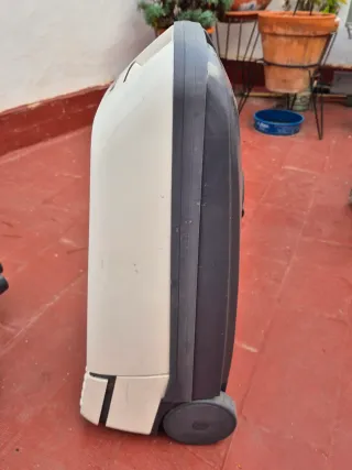 Aspiradora Moulinex Compact 1000 SL