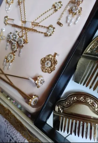 Aderezo Fallera Niña Completo Oro y Perlas