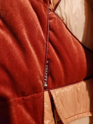 Abrigo acolchado rosa y rojo Highly Preppy talla L