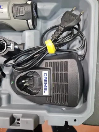 Dremel 8200 Kit Completo