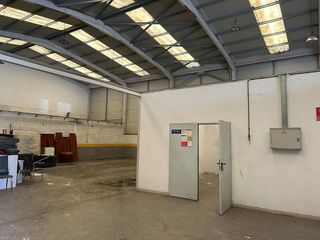 Nave industrial en alquiler en Peñacastillo - Nueva Montaña en Santander