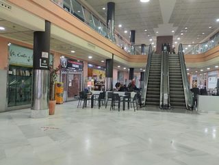 Local comercial en venta en Núcleo Urbano en Chiclana de la Frontera