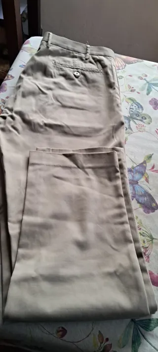 2 Pantalones Chinos Beige Talla 50 de vestir