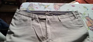 2 Pantalones Chinos Beige Talla 50 de vestir