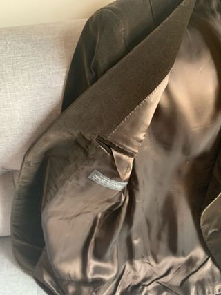 Americana marrón 2 botones 1 abertura