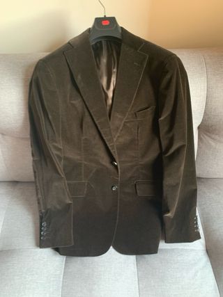 Americana marrón 2 botones 1 abertura