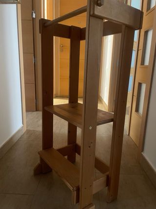 Torre de aprendizaje infantil madera