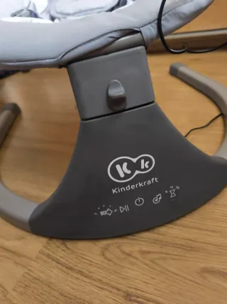 Mecedora eléctrica Kinderkraft Lumi 2