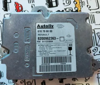 Unidad Airbag Renault Clio 610796000//8200962363
