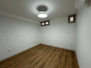 Local comercial en venta en El Carrascal en Leganés