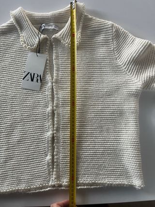 Chaqueta Zara perlas