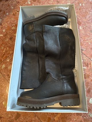 Botas nuevas Vialis Talla 38 Negras