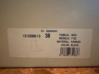 Botas nuevas Vialis Talla 38 Negras