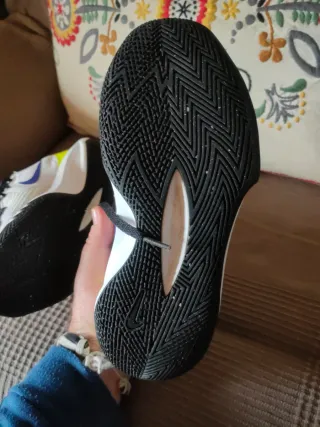 Zapatillas Nike Barely Volt