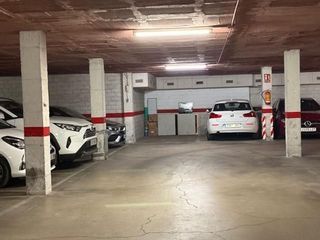 Garaje en venta en Centre en Sabadell
