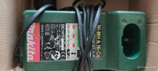 Taladro Atornillador Makita 6227D  cargador DC1411