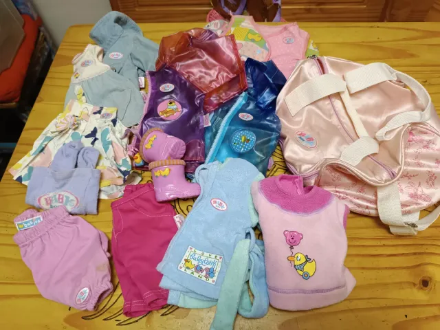 Bambola Baby Born con accessori