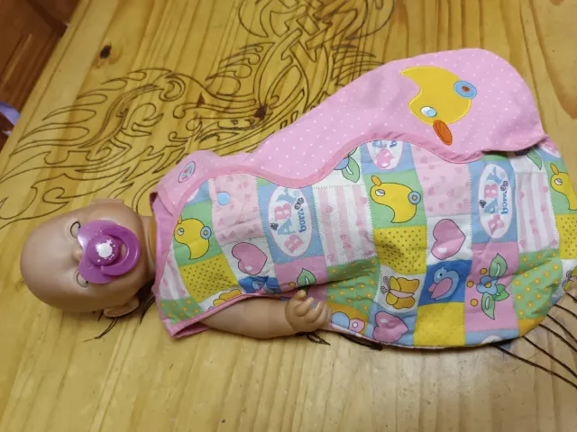 Bambola Baby Born con accessori