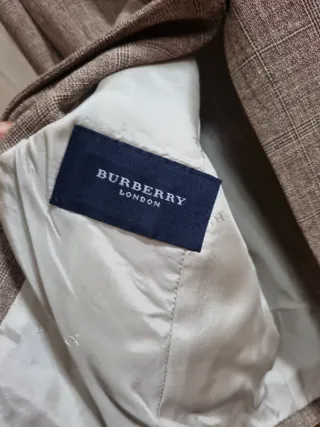 Americana Burberry Marrón
