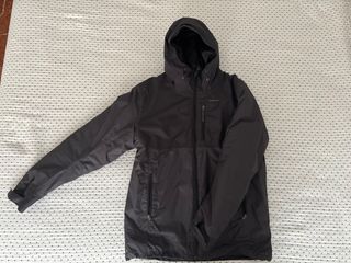 Chaquetón  Quechua Hombre Talla L CASI NUEVO