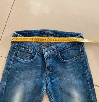 Lote 5 tejanos talla 36