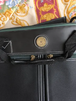 Bolso de viaje negro40 alto55ancho10ancho